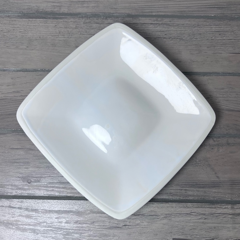 Banquet White Ceramic Casserole Baking Dish with Lid & Scrollwork Metal Stand - Picture 4 of 10